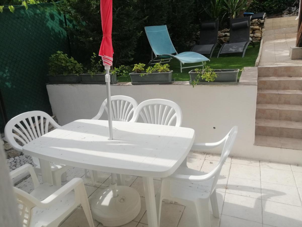 Un coin de campagne en ville Le Cannet Extérieur photo